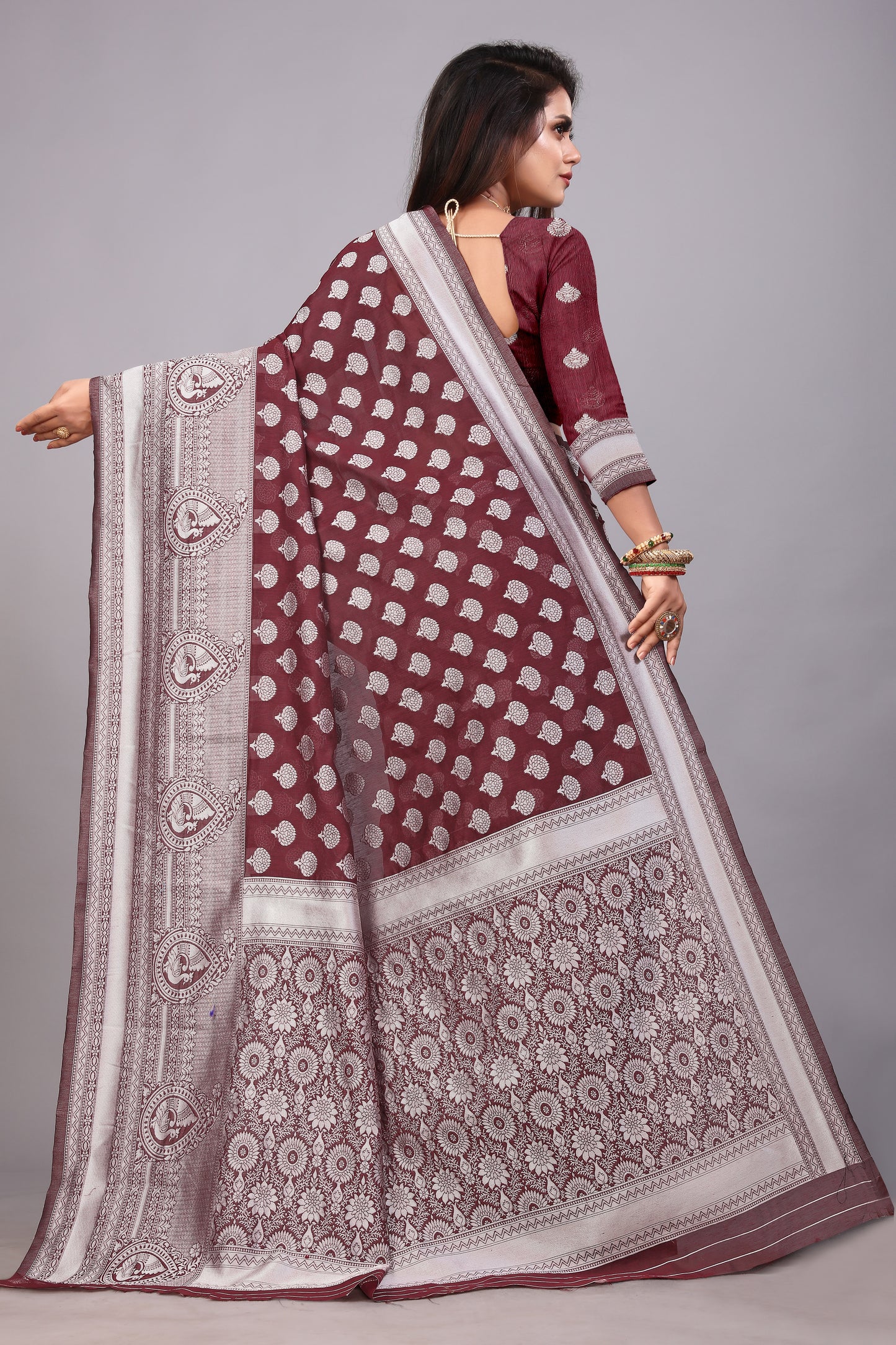 Delightful Exclusive Attractive Designer Bollywood Saree For Women Soft Lichi Silk saree with Rich Pallu & Meenakari with Weaving Border ( Rapair Buta - Brown )