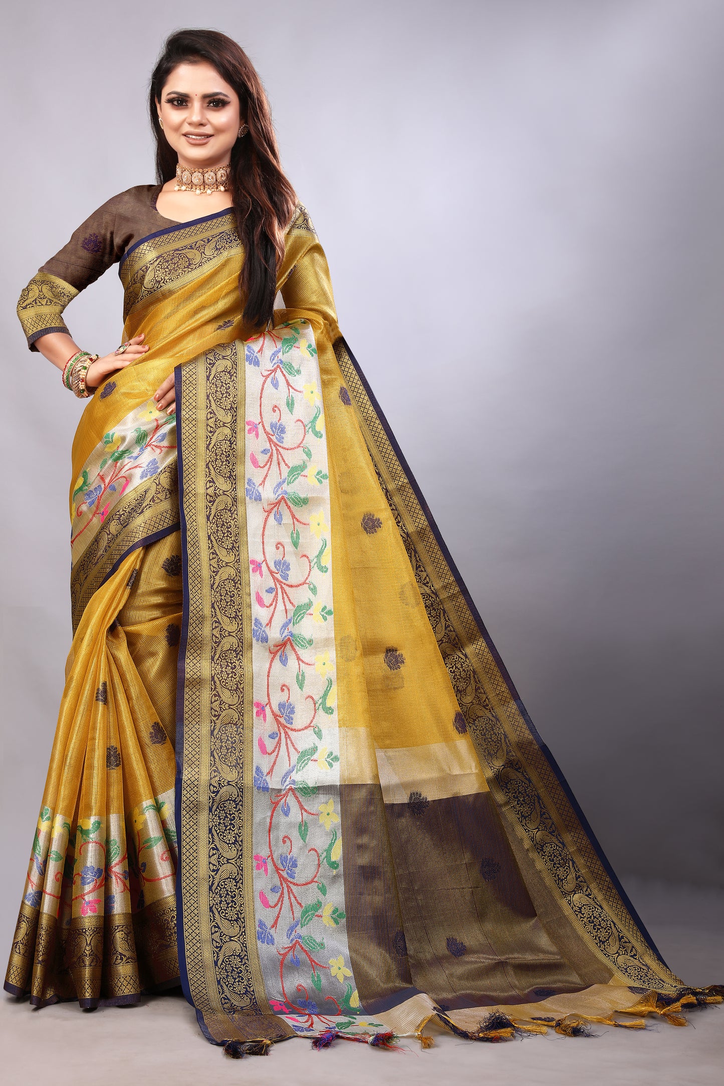 Delightful Exclusive Attractive Designer Bollywood Saree For Women Soft Lichi Silk saree with Rich Pallu & Meenakari with Weaving Border ( Gold Chaki - Yellow )