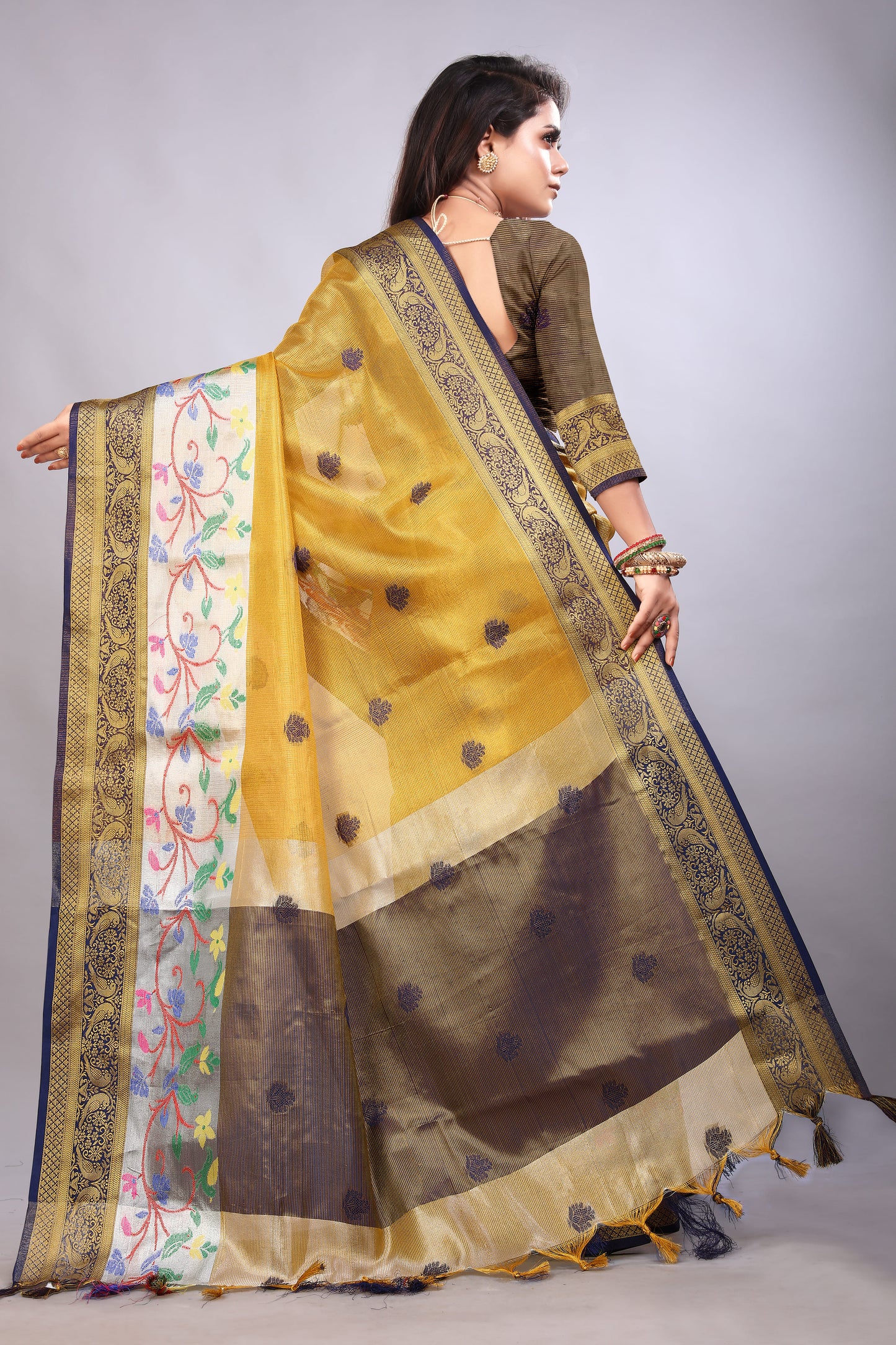 Delightful Exclusive Attractive Designer Bollywood Saree For Women Soft Lichi Silk saree with Rich Pallu & Meenakari with Weaving Border ( Gold Chaki - Yellow )