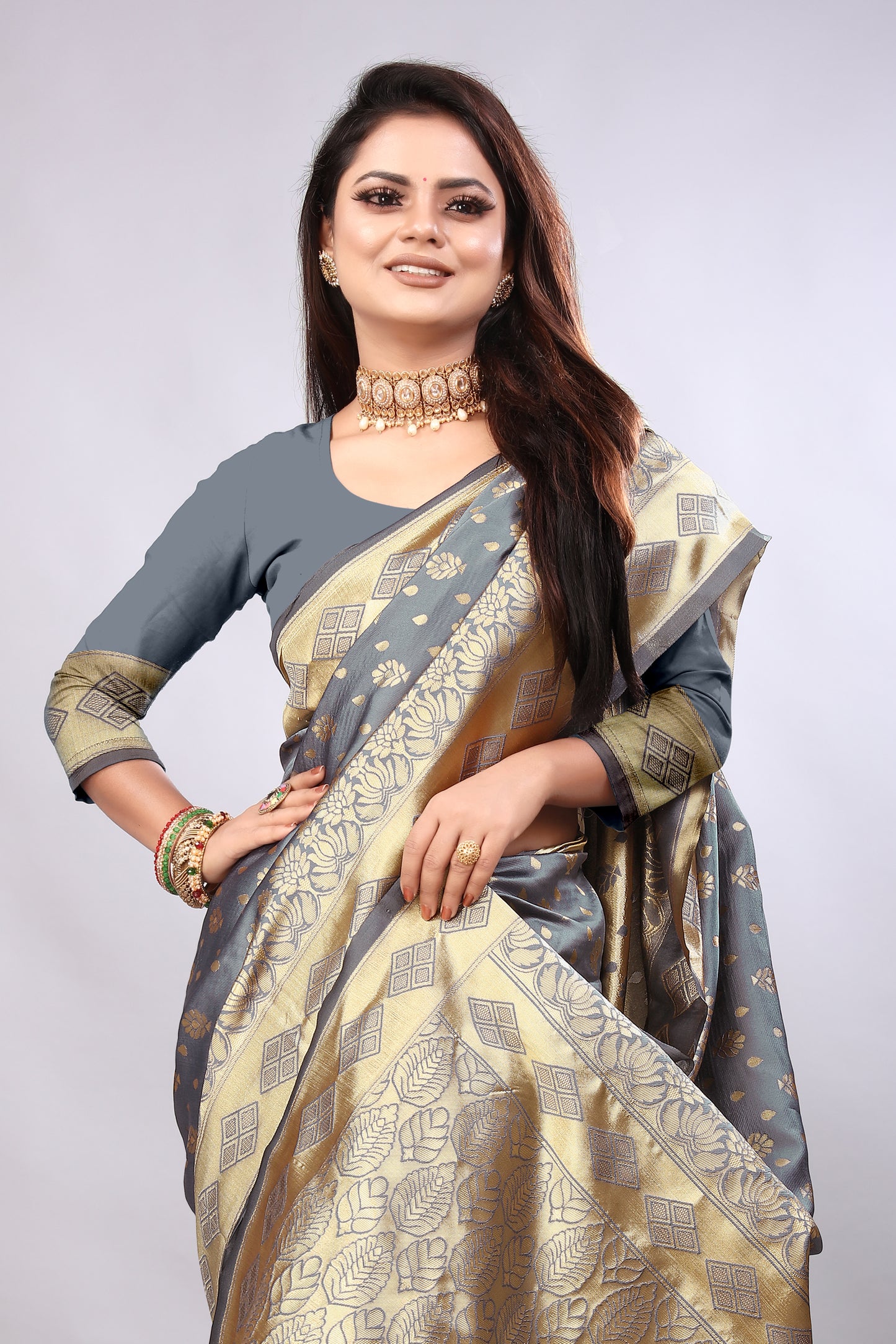 Delightful Exclusive Attractive Designer Bollywood Saree For Women Soft Lichi Silk saree with Rich Pallu & Meenakari with Weaving Border ( Gold Chaki - Grey )