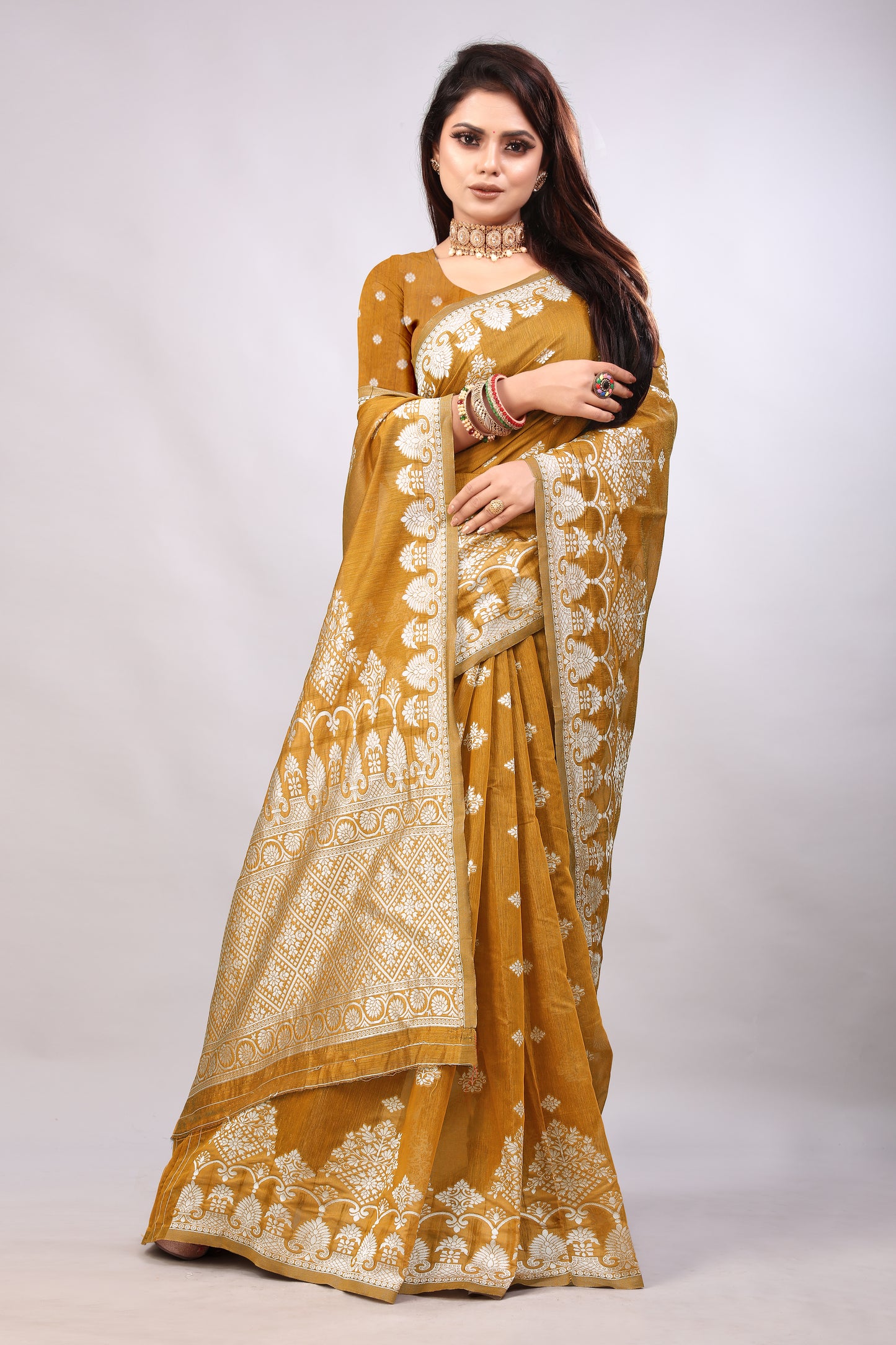 Delightful Exclusive Attractive Designer Bollywood Saree For Women Soft Lichi Silk saree with Rich Pallu & Meenakari with Weaving Border ( Rapair Flower - Yellow )