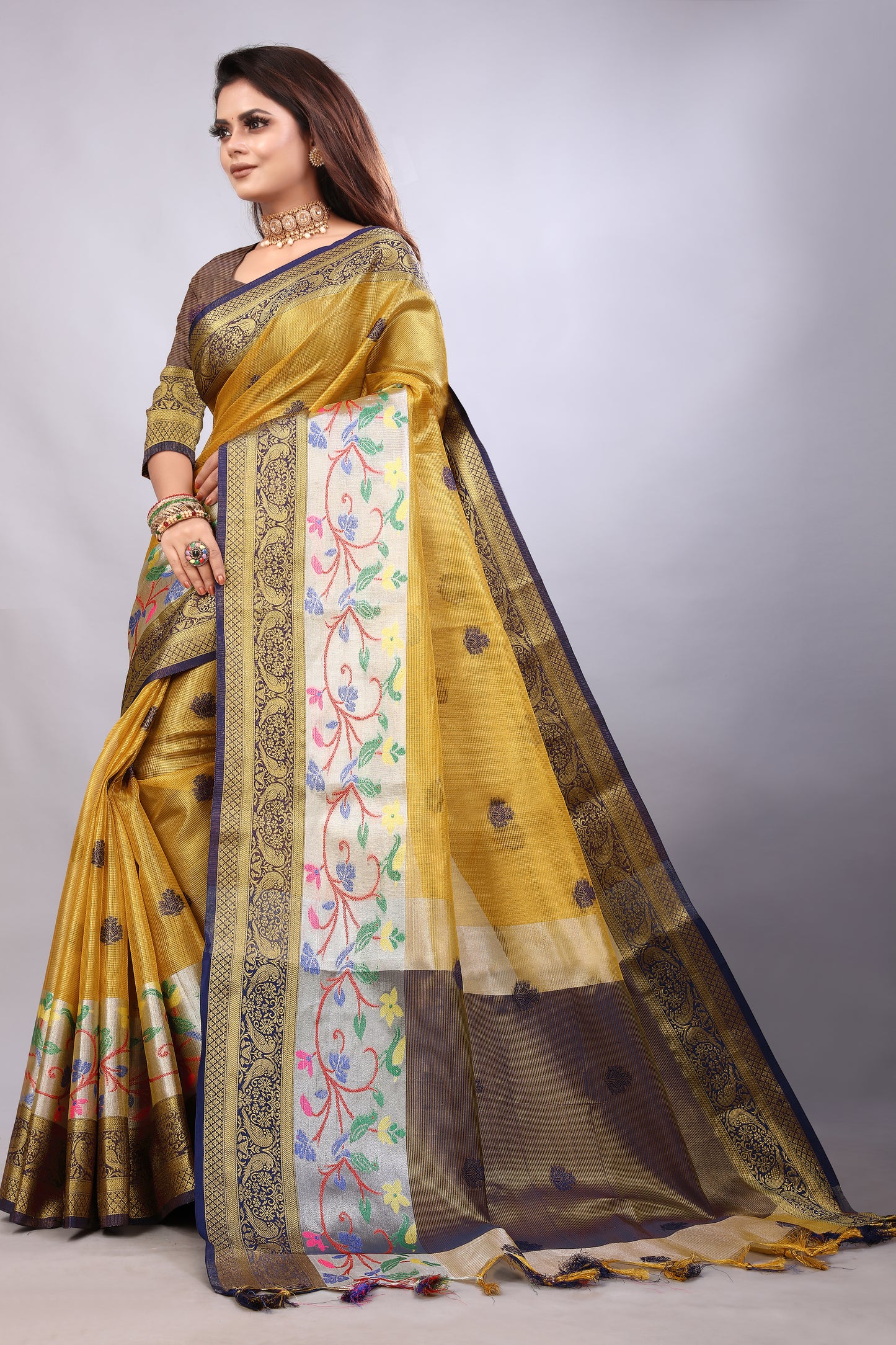 Delightful Exclusive Attractive Designer Bollywood Saree For Women Soft Lichi Silk saree with Rich Pallu & Meenakari with Weaving  Border ( Gold Chaki - Yellow )