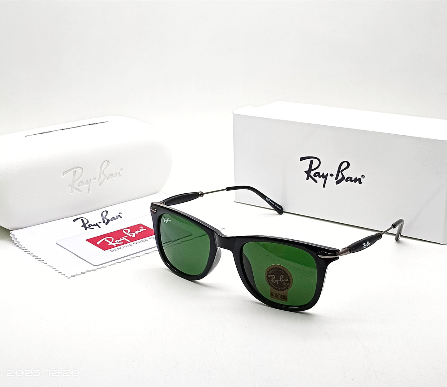 RAY-BAN Green & Black 2148 Square Metal Trendy Hot Favourite Wintage Sunglass For Unisex.