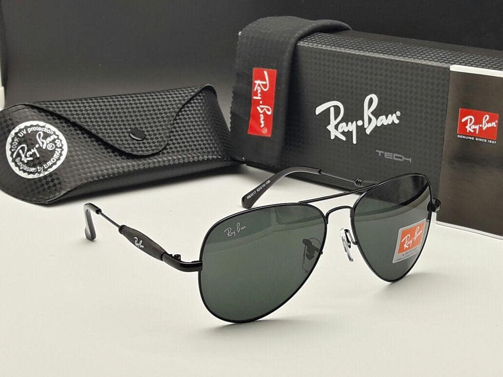 RAY-BAN Black & Black 3517 Oval Trendy Hot Favourite Wintage Sunglass For Unisex.