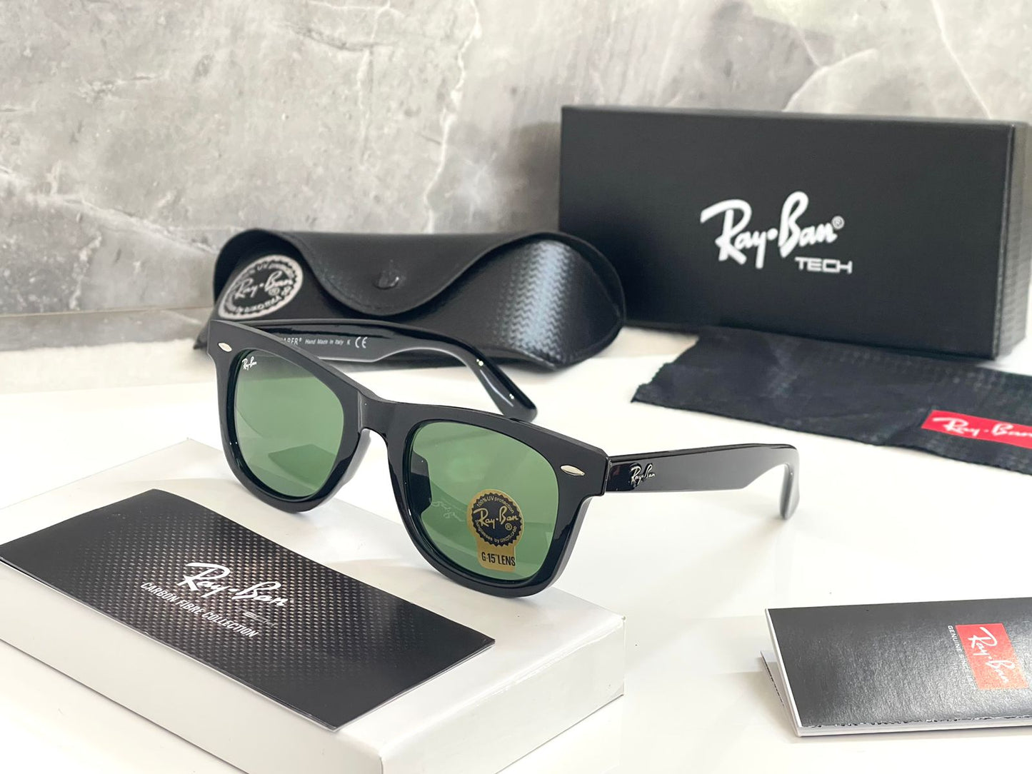 RAY-BAN New Fancy Men's Inboard Square Wayfarer Trendy Hot Favourite Wintage Sunglass For Unisex.