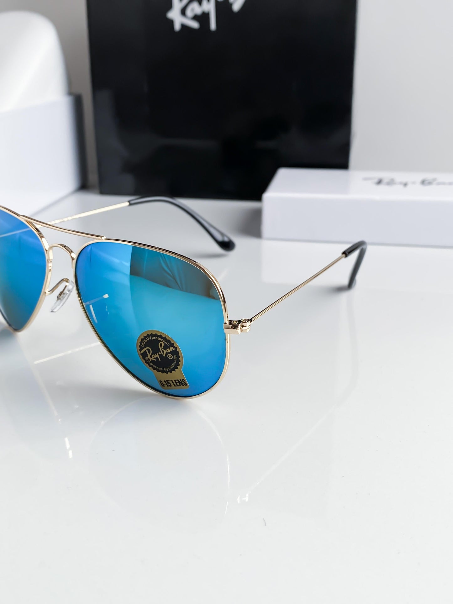 Latest Fancy All Season Special Ray Ban RB Aviator 3026 Trending Hot Favorite Fashionable Sunglass For Unisex.