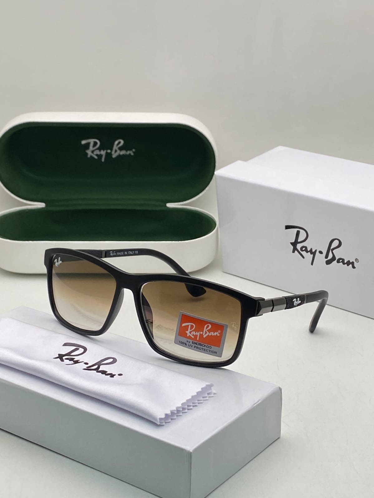 Latest Fancy All Season Special Ray Ban RB Oval Trending Hot Favorite Fashionable Sunglass For Unisex.