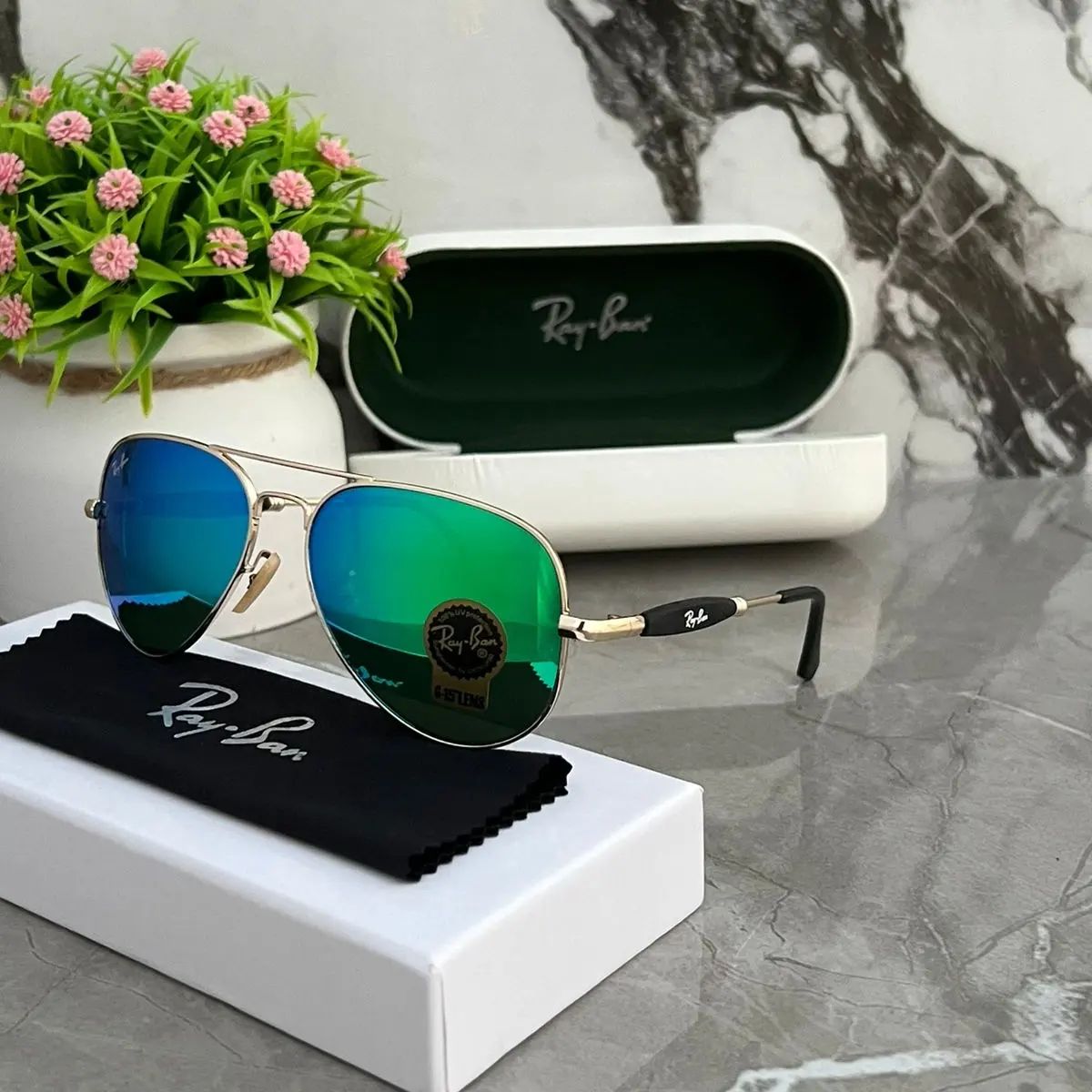 New Fancy Men's double Shaded Aviator Metal Trendy Hot Favourite Wintage Sunglass For Unisex.