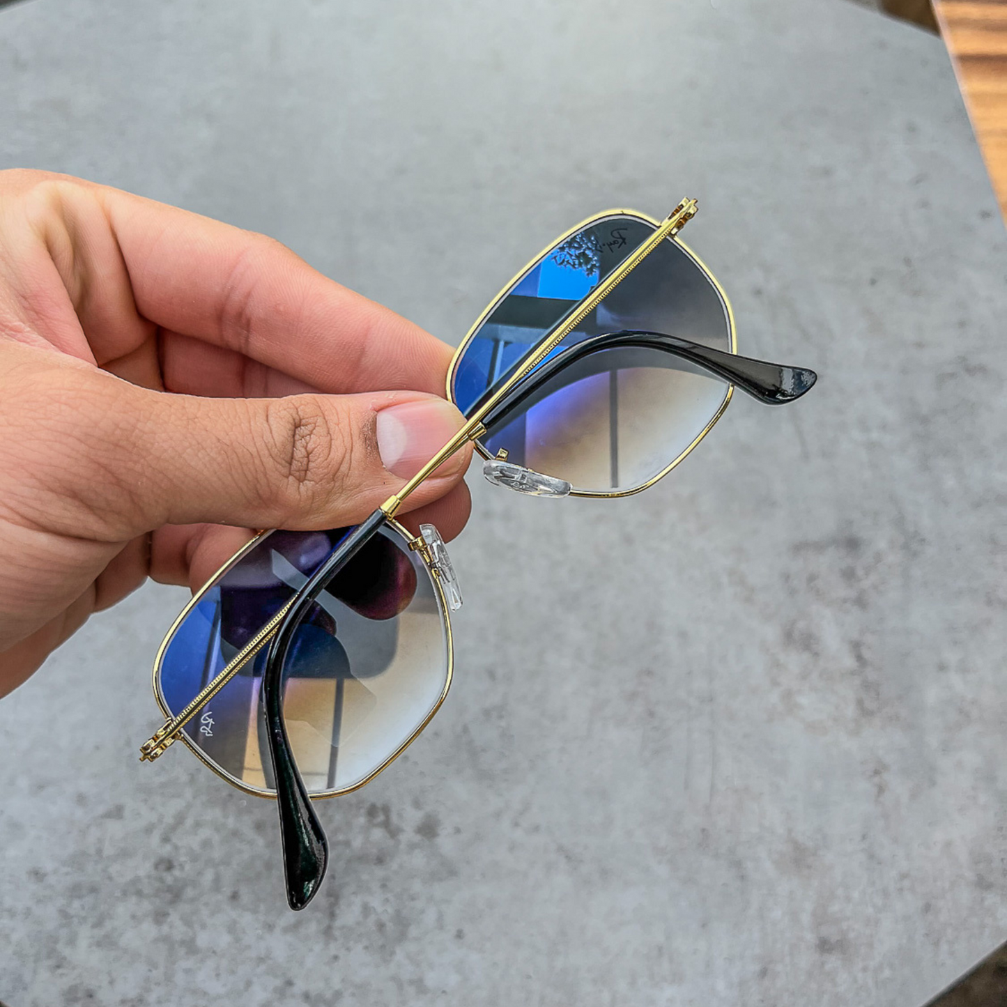 New Stylish Attractive Blue Shaded & Gold 3447 Round Sunglass For Unisex