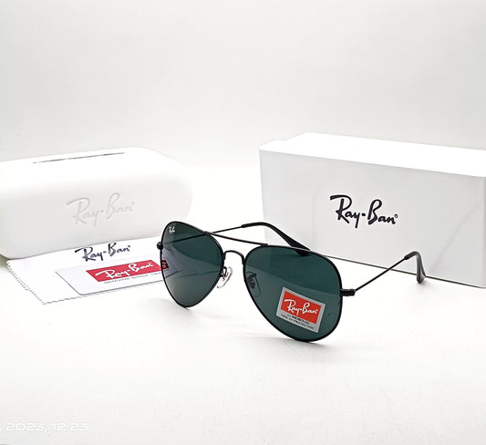 RAY-BAN Black & Black 3026 Oval Aviator Metal Trendy Hot Favourite Wintage Sunglass For Unisex.